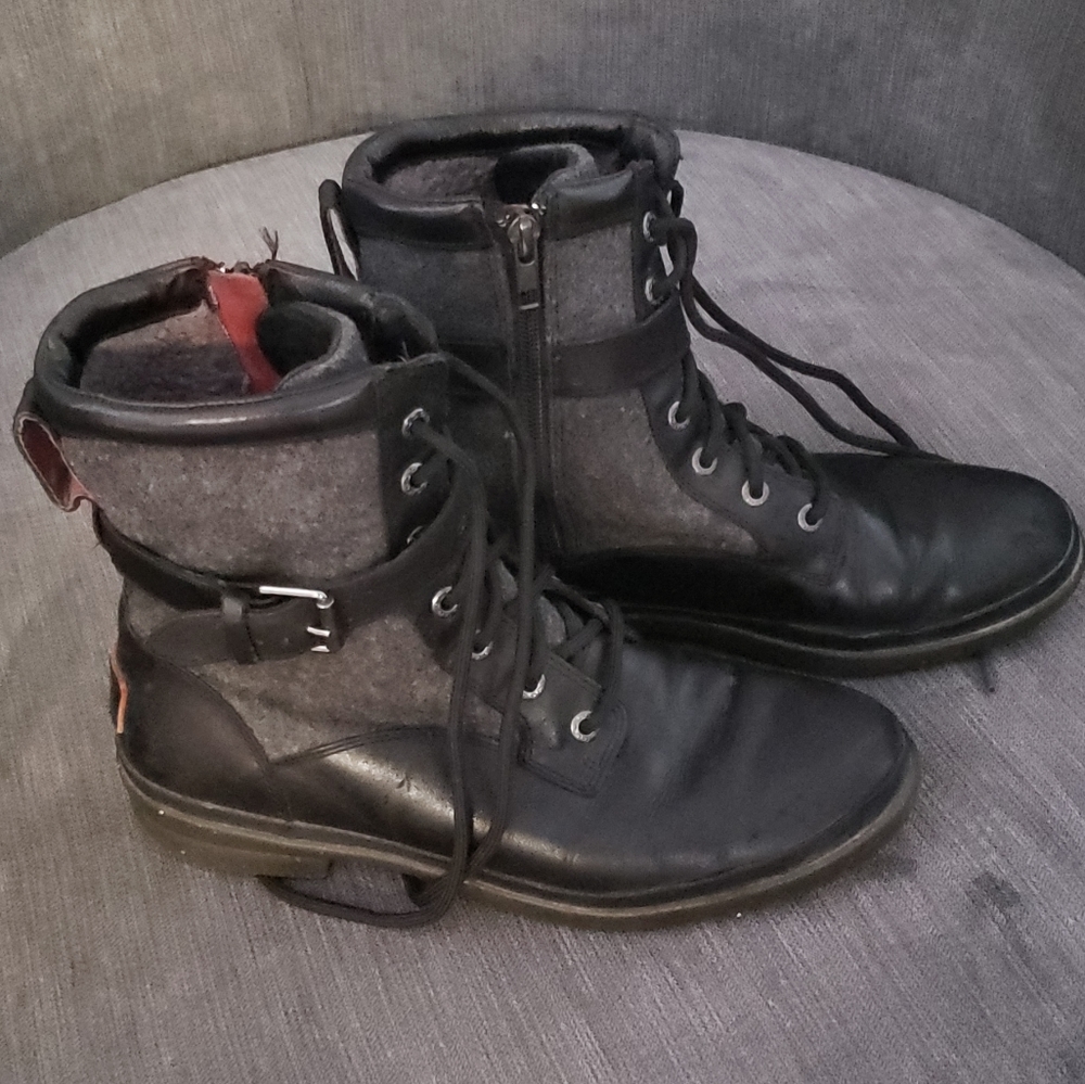 UGG Sz 8 Kelsey Motorcycle Boots 👢